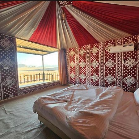 Rum Victoria Luxury Camp Wadi Rum Extérieur photo