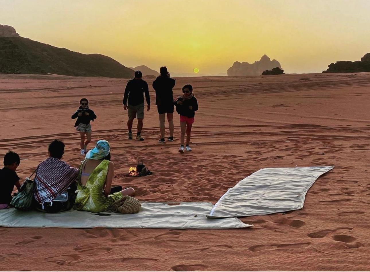 Rum Victoria Luxury Camp Wadi Rum Extérieur photo