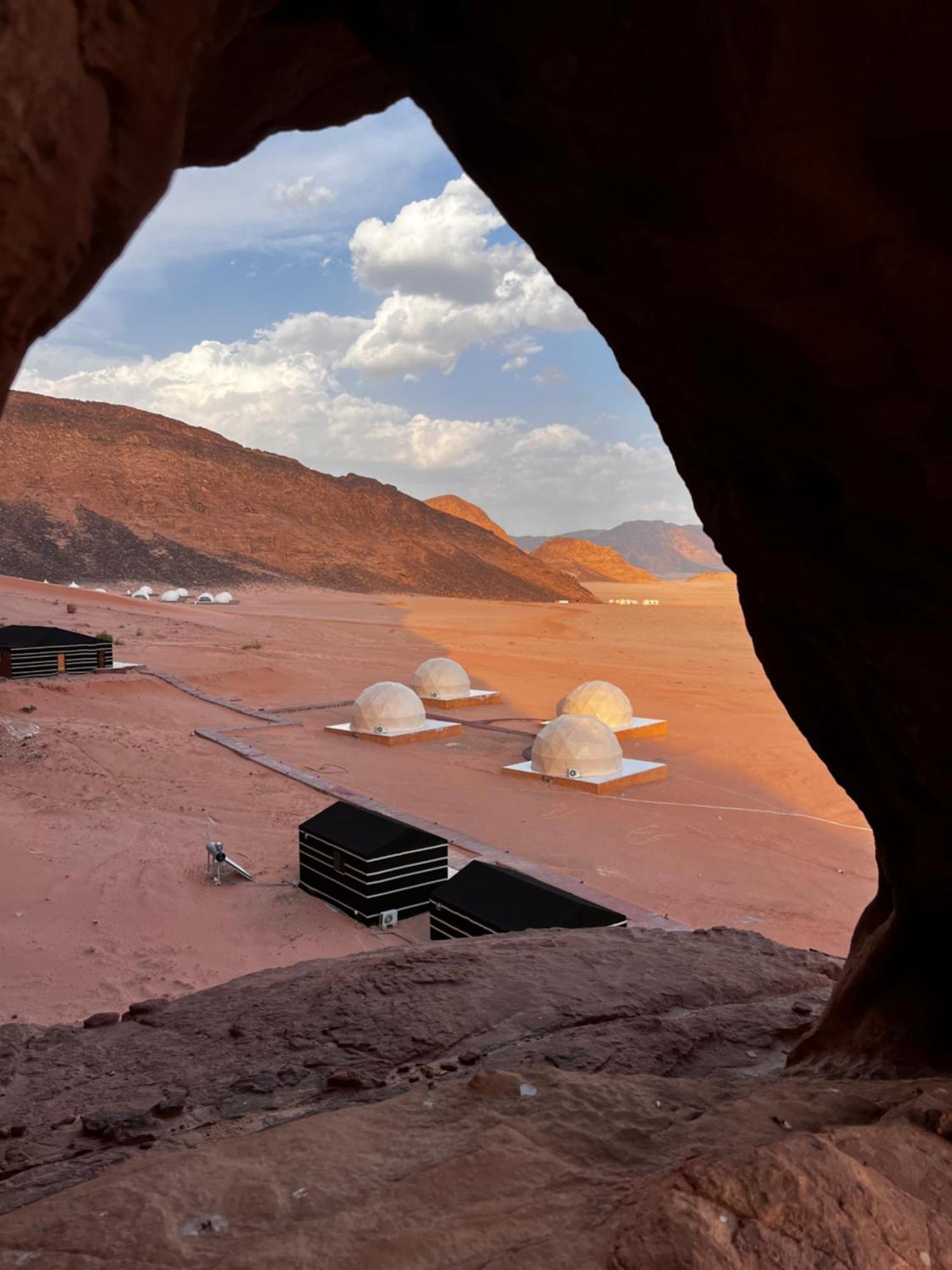 Rum Victoria Luxury Camp Wadi Rum Extérieur photo