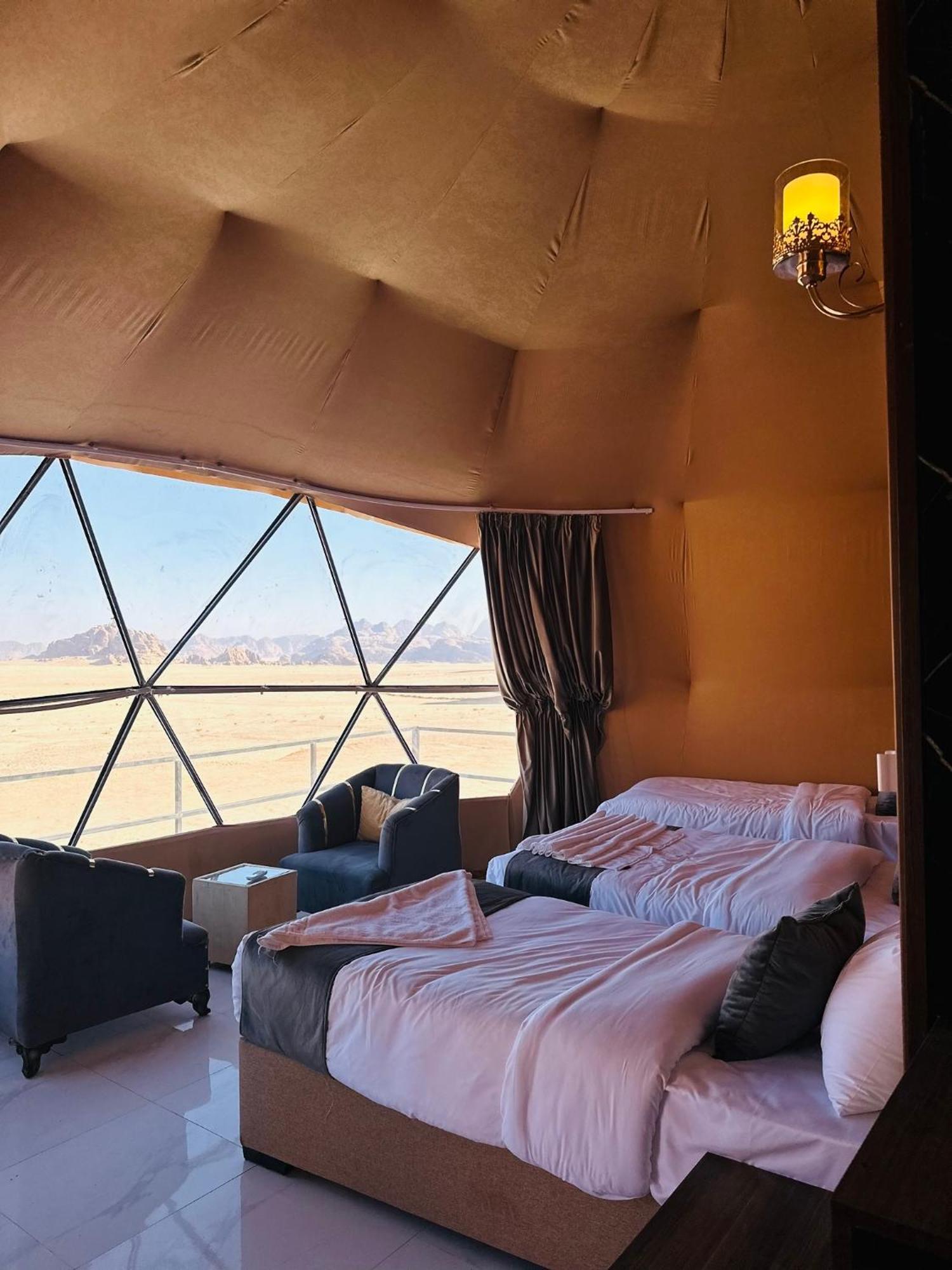 Rum Victoria Luxury Camp Wadi Rum Extérieur photo