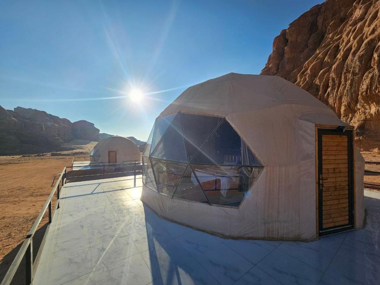 Rum Victoria Luxury Camp Wadi Rum Extérieur photo