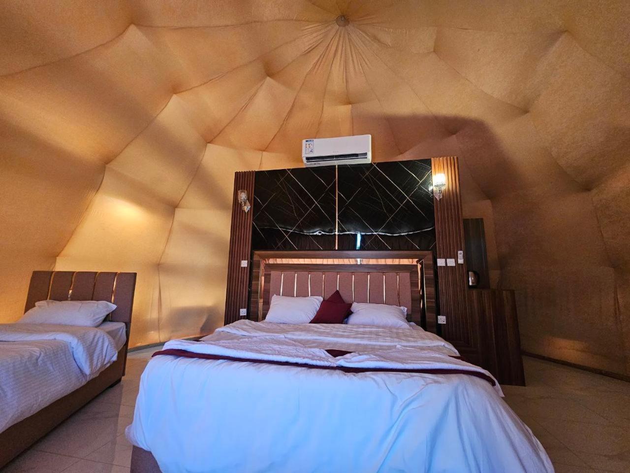 Rum Victoria Luxury Camp Wadi Rum Extérieur photo
