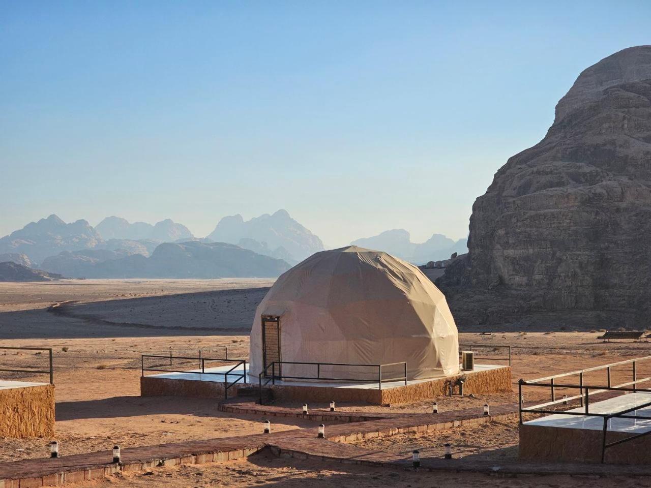 Rum Victoria Luxury Camp Wadi Rum Extérieur photo
